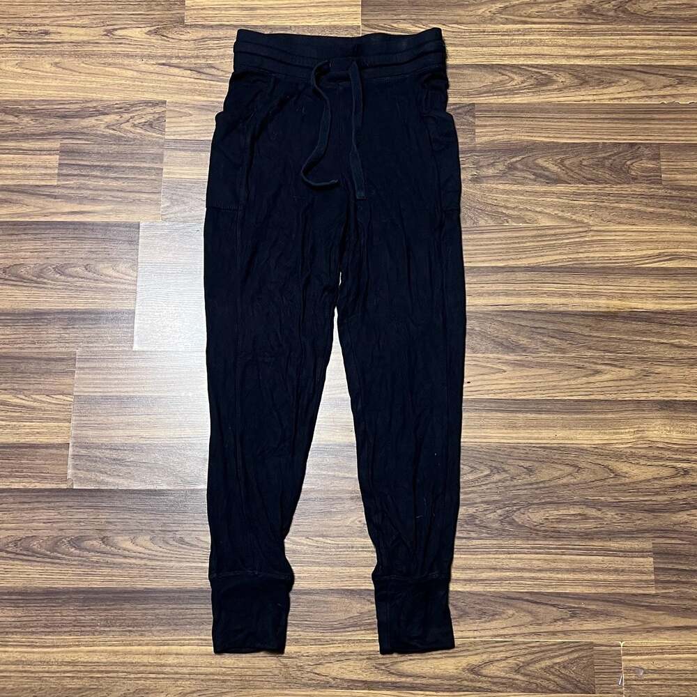 Fabletics Women's Sleek Knit Drawstring Jogger Pants with Pockets